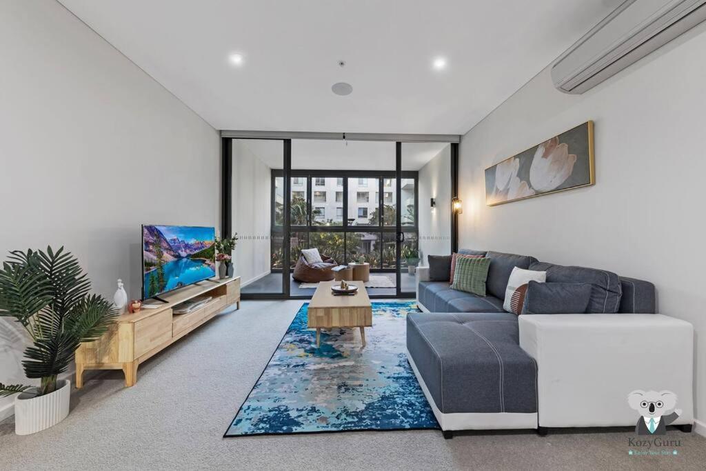 Kozyguru / Wentworth Point / 2b Cosy / Nwp001 Apartment Sydney